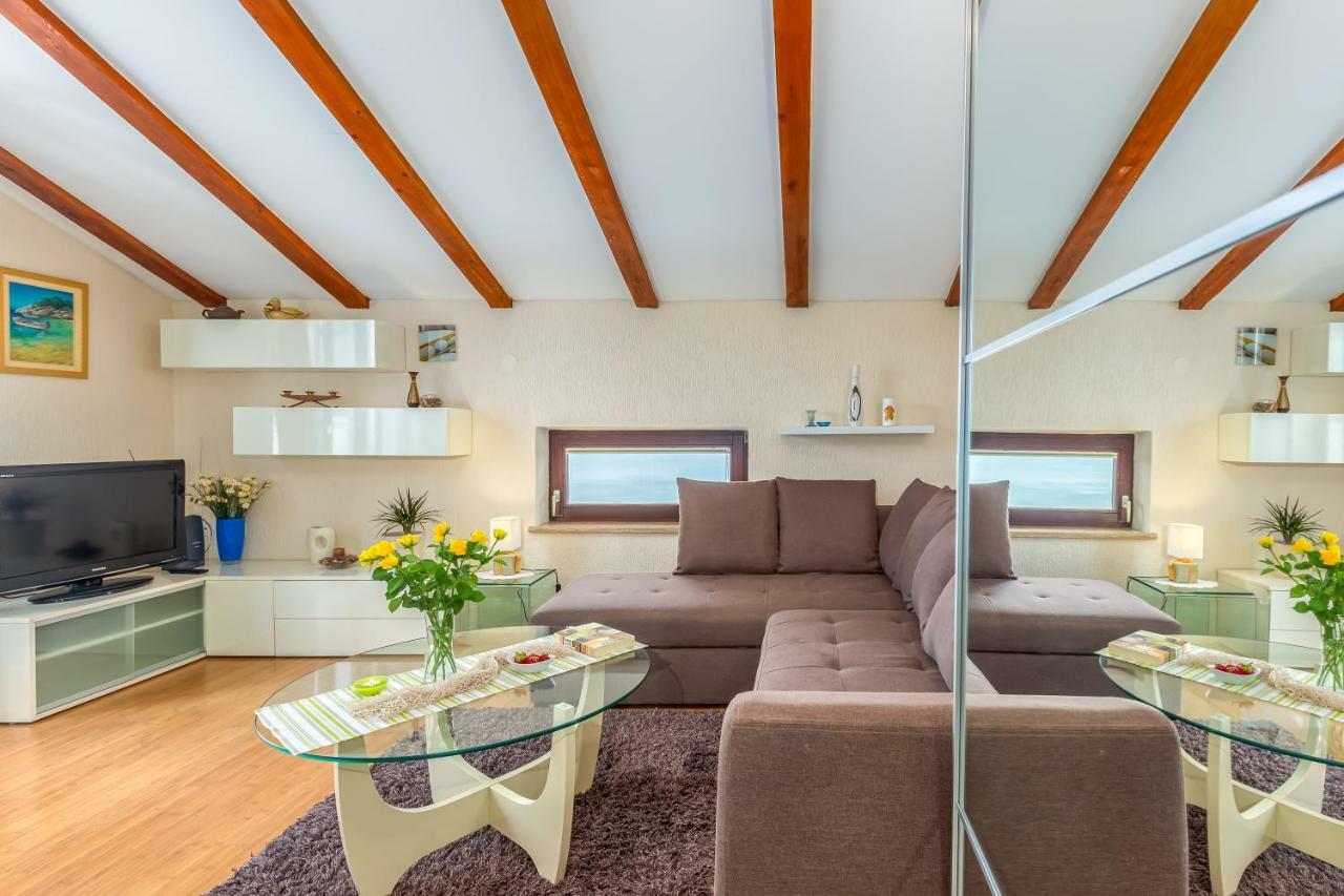 Korina Apartman Kostrena Kültér fotó