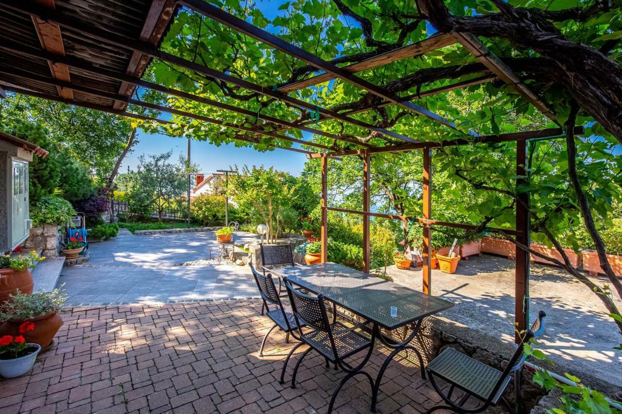 Korina Apartman Kostrena Kültér fotó